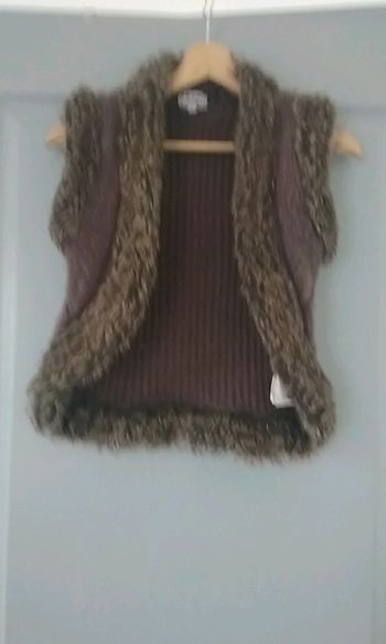 Gilet sans manches marron fille 6 ans   11
