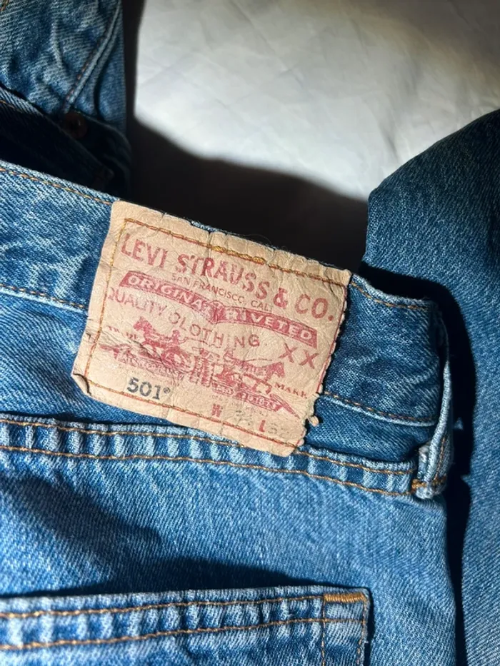 Jean levi’s 501 w34 L32 straight leg button fly - photo numéro 20