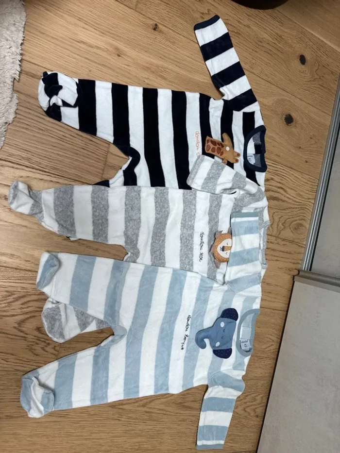 lot de 3 pyjama absorba 3 mois en velours