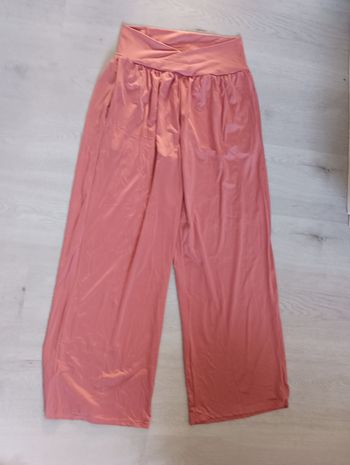 Pantalon détente large Neuf sans étiquette