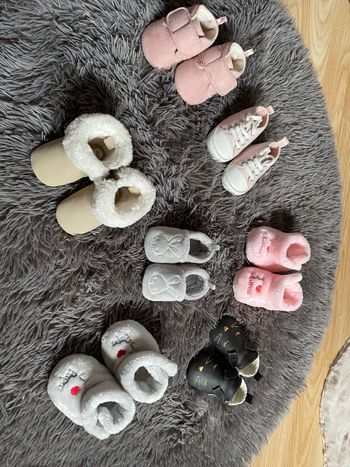 Divers chaussures bébé taille 0-3 mois