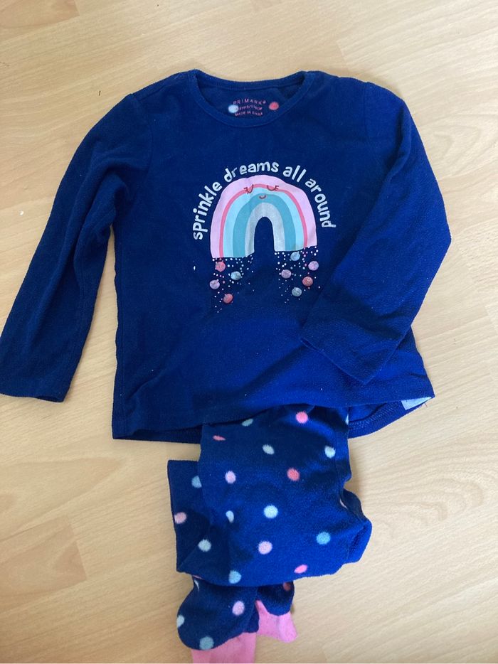 Lot pyjama d’hiver 4 - 5 ans - photo numéro 3