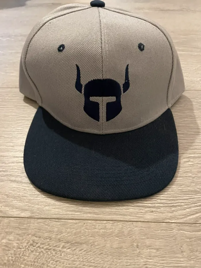 casquette style USA neuve skoll grise et bleu marine - photo numéro 2