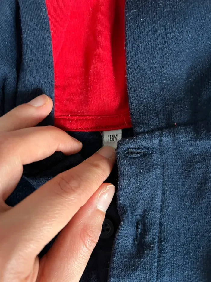 Lot de deux sweat-shirt à capuche 18M - photo numéro 7