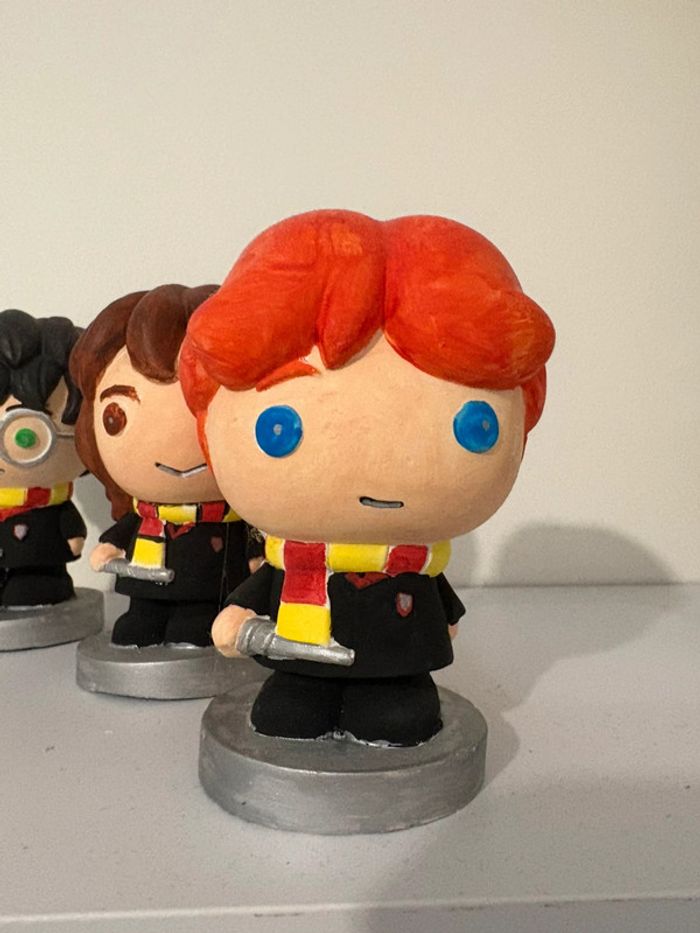 Lot figurine Harry Potter pain à la main - photo numéro 2