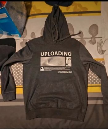 Sweat à capuche taille M LH