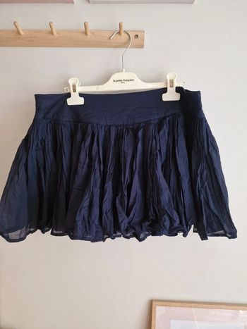 Jupe courte nafnaf taille 42 neuve sans étiquette