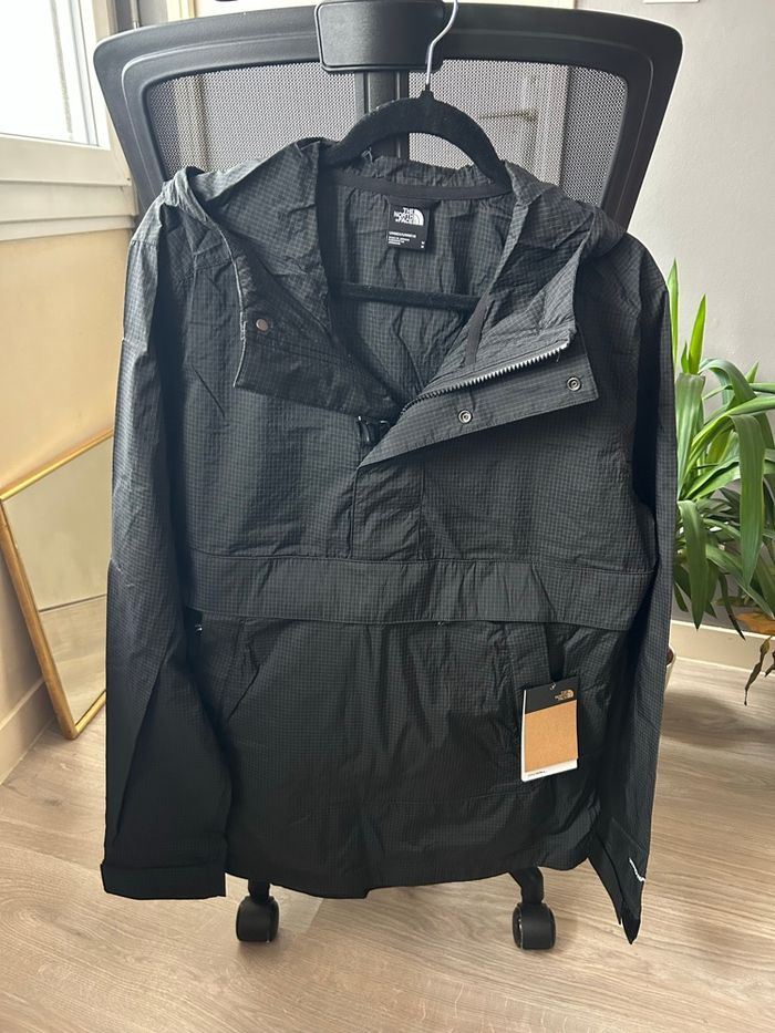 Veste coupe vent The North Face - photo numéro 3