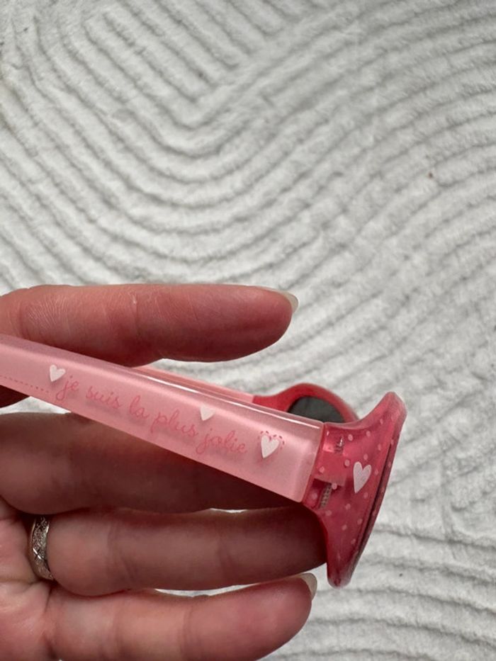 Lunettes de soleil rose - photo numéro 2