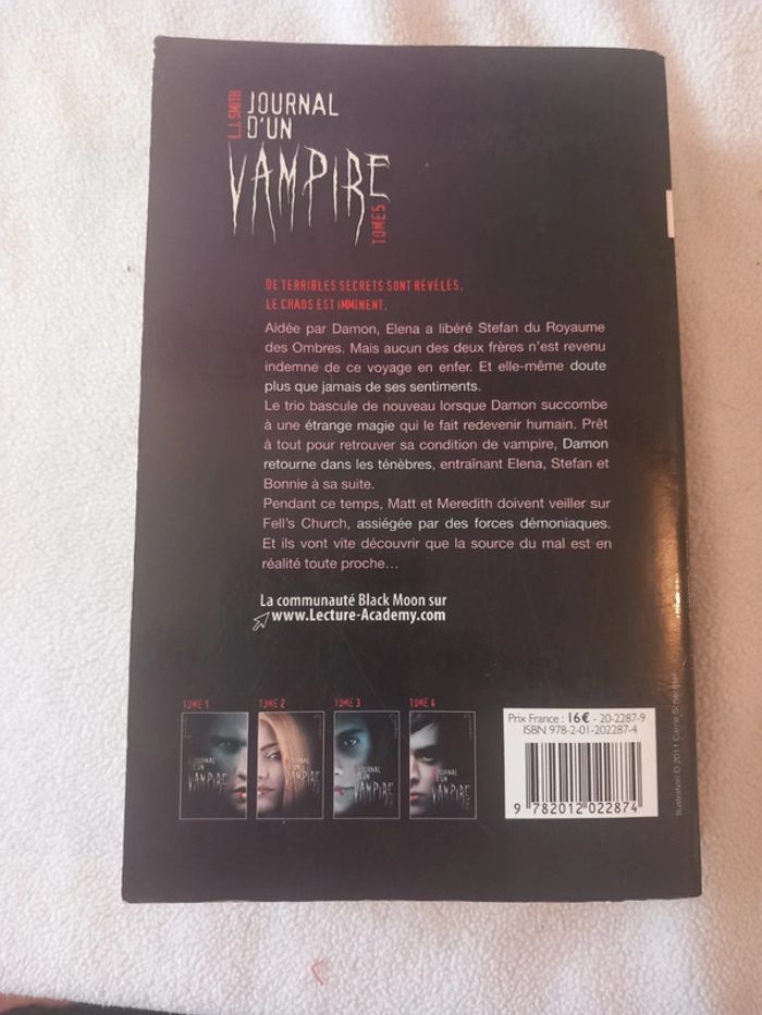Livre journal d'un vampire tome 5 - photo numéro 2