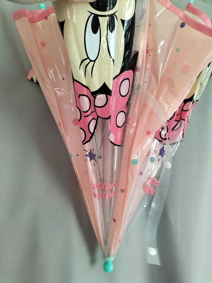 🩷 Parapluie plastique Minnie - Disney 🩷 - photo numéro 3