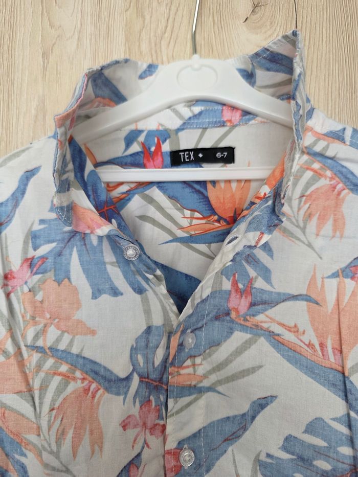 CHEMISE MANCHE COURTE GARÇON 👦 MOTIFS DESSUS TAILLE 6/7 ANS MARQUE TEX PORTER 1 1 FOIS - photo numéro 5