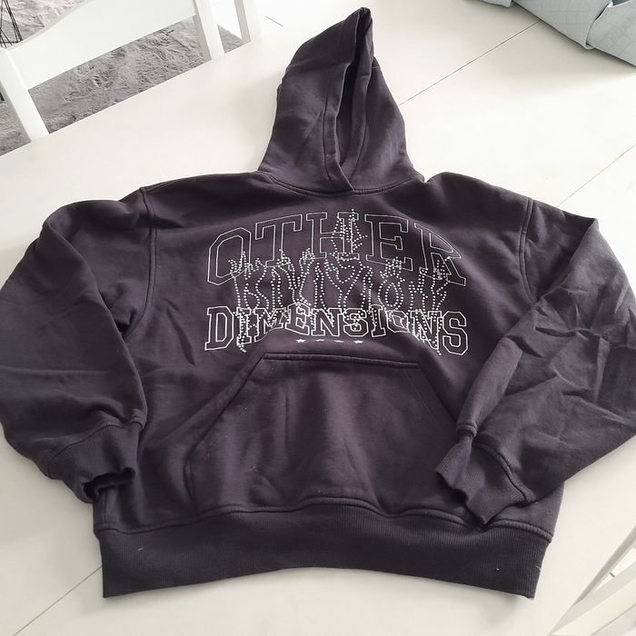 Sweat avec inscription effet brillant