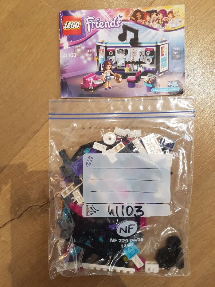 🎄🎁 lot 3 lego friends popstar Livi - photo numéro 4