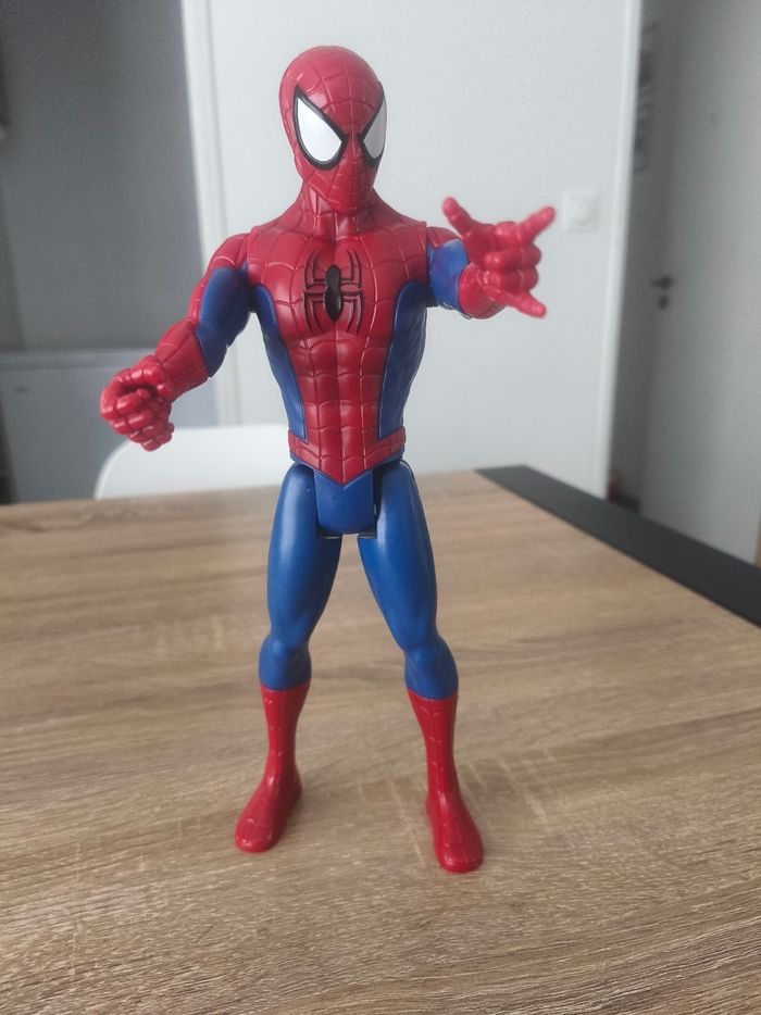 Figurine spiderman 30cm