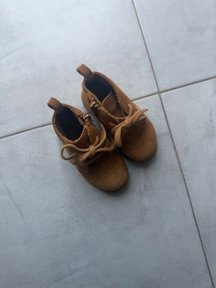 Bottines en suédine camel - Taille 23 - photo numéro 8