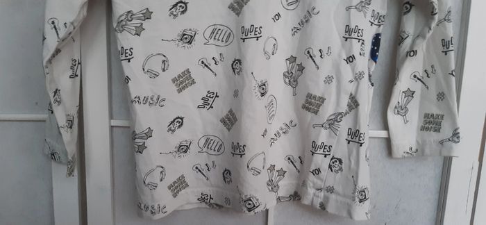 Tee-shirt 4.5ans 110cm manches longues - photo numéro 7