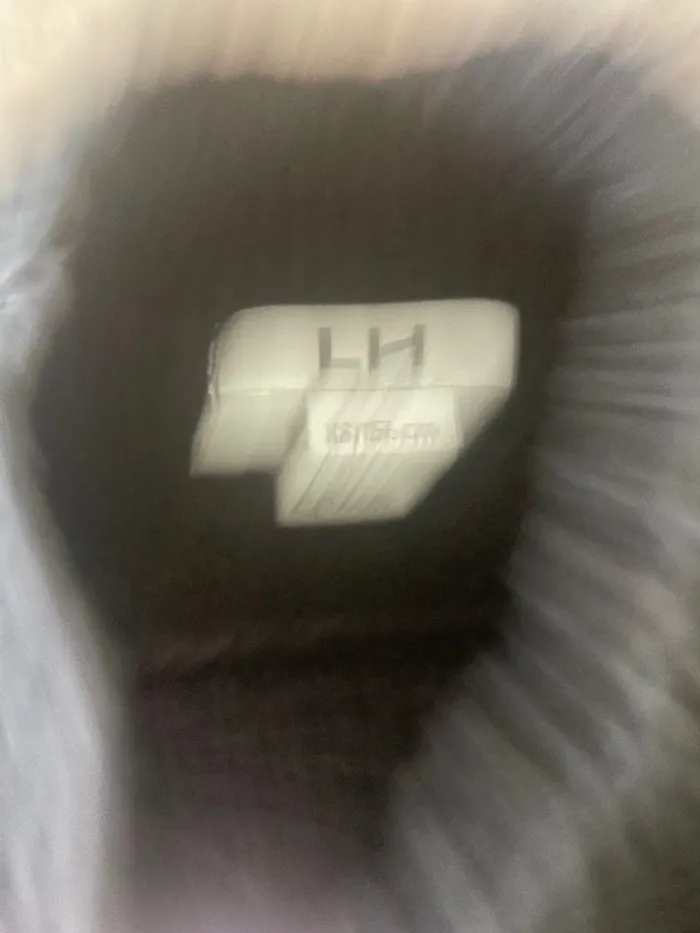 Pull noir LH - photo numéro 2