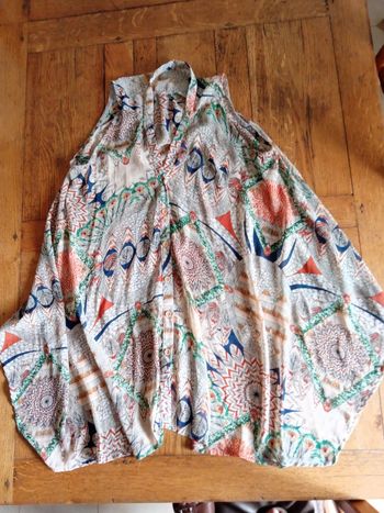 Haut - chemisier taille 42/44