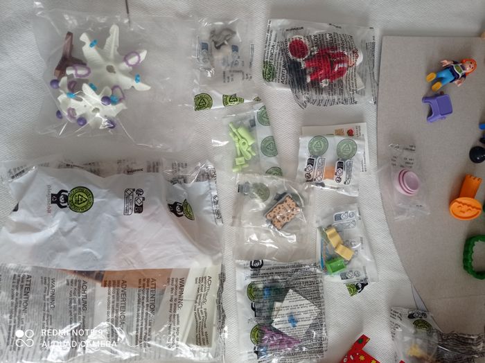 Calendrier de l'Avent : pâtisserie de Noël - playmobil 71088 - complet - photo numéro 4