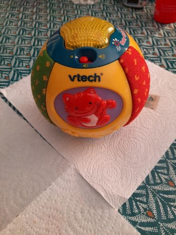 Balle vtech 1er age