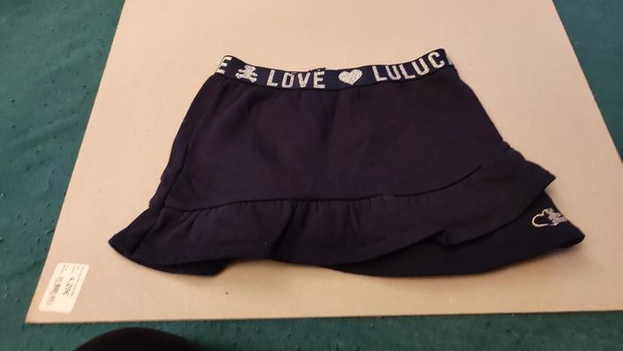 lot 4 jupes 4 ans - photo numéro 2