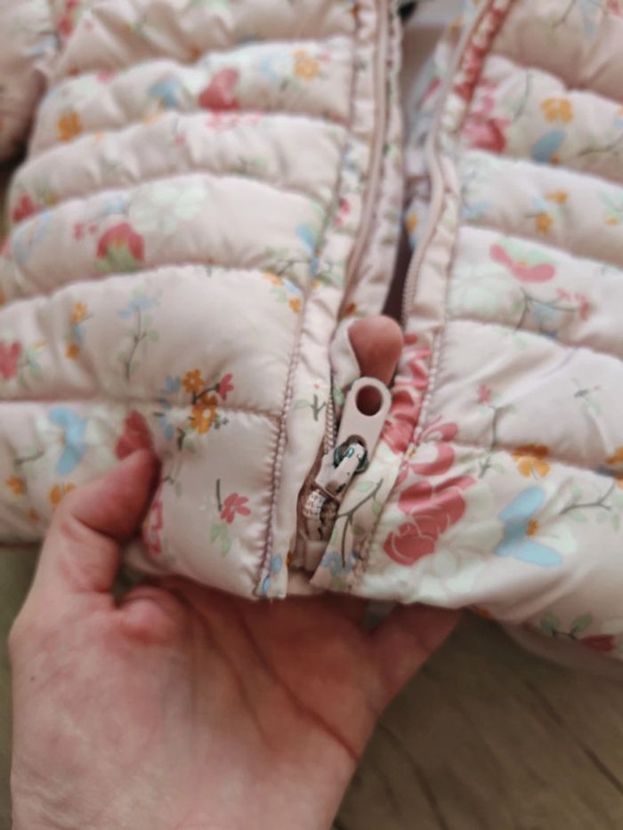 Doudoune légère à capuche fille 2 ans - photo numéro 2