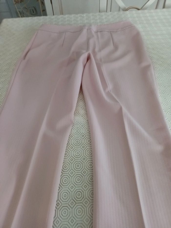 Pantalon rose T 38 large - photo numéro 5