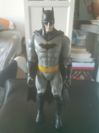 Figurine Batman noir et gris  29 cm marvel