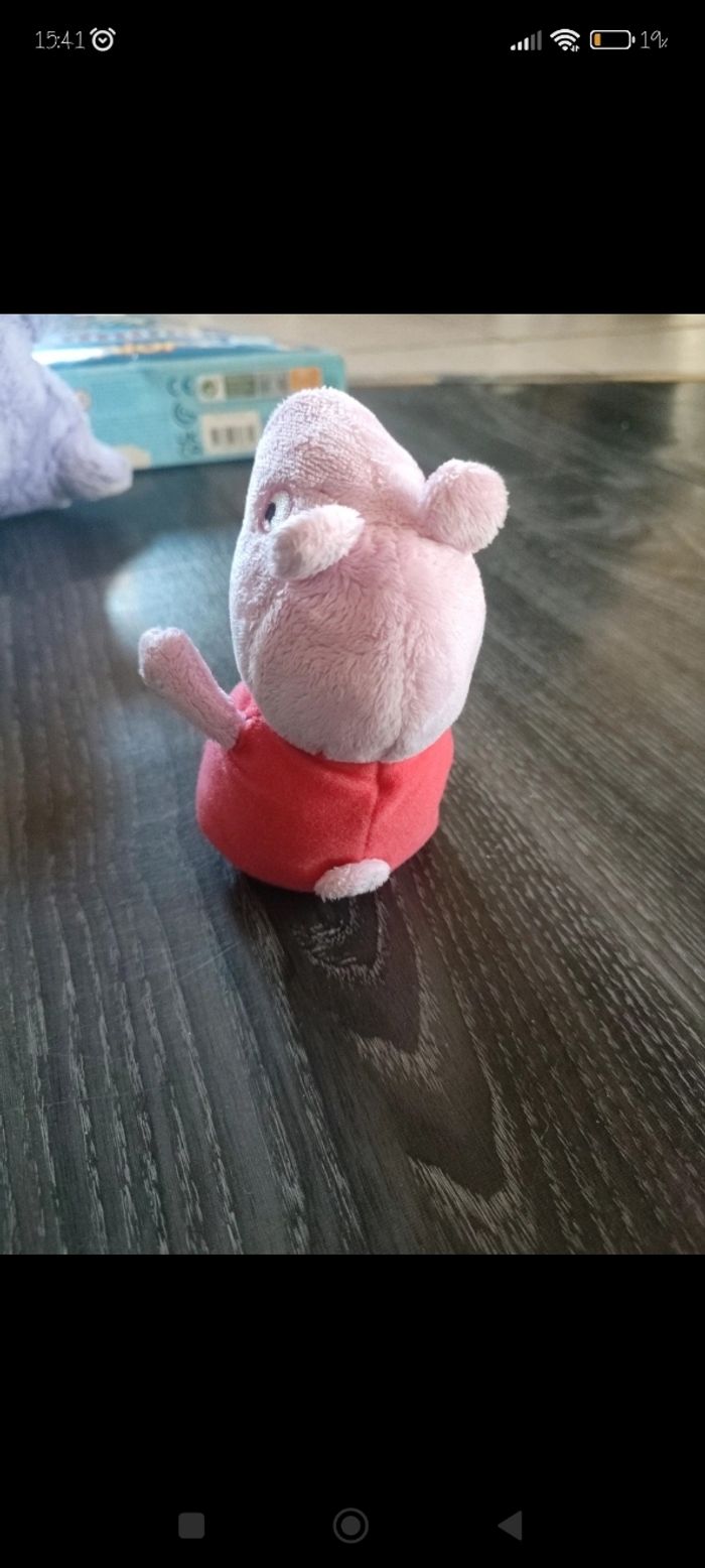 Peluche Peppa Pig - photo numéro 3