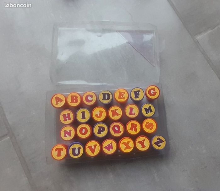 Tampons lettres de l'alphabet complet