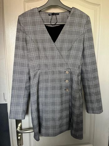 Robe à épaulettes Zara taille S