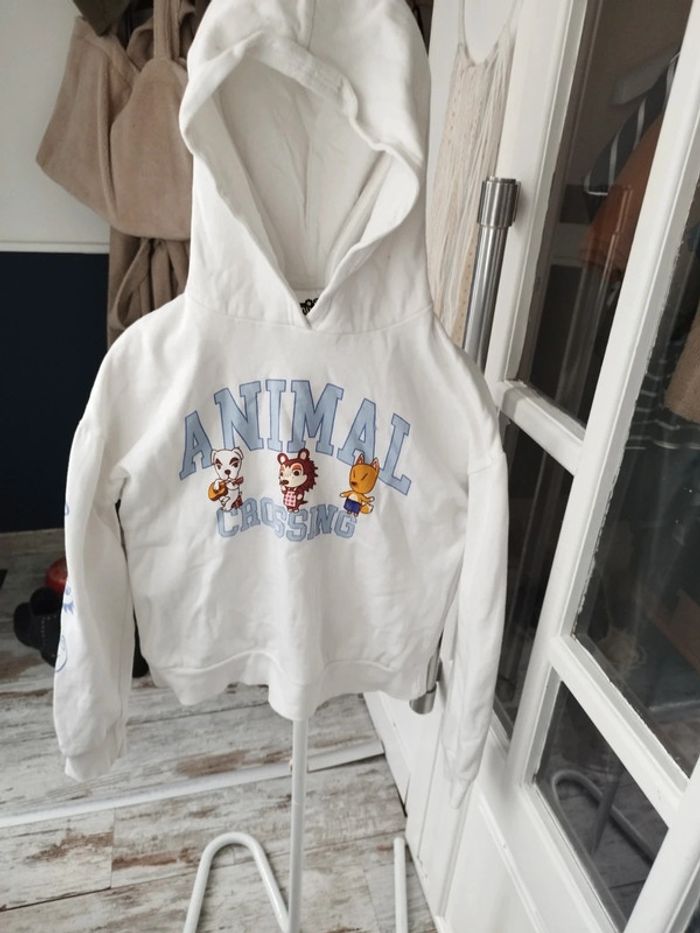 Sweat animal crossing