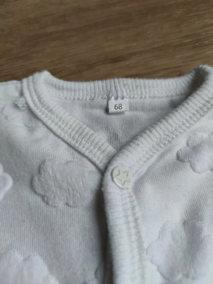 Pyjama fin 6 mois - photo numéro 2