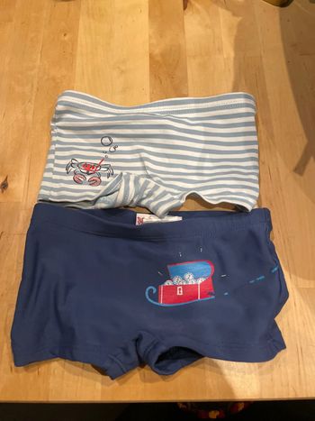 Lot de 2 shorts de bain 12 mois