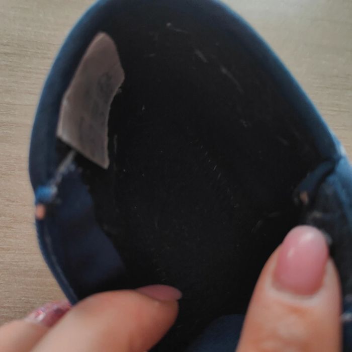 Chaussons 21 - photo numéro 3