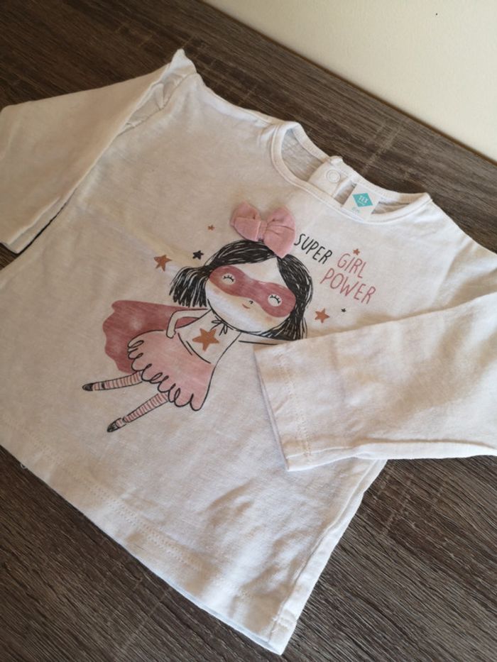 T-shirt fille longues manches 6 mois - photo numéro 2