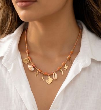 Collier bohème multicolore charms mer crabe coquillage été tendance