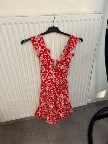 Robe à motif rouge et blanche SHEIN