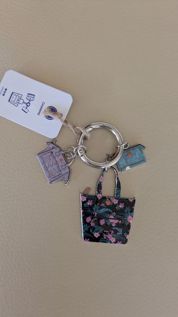 Porté clé cabaia charms