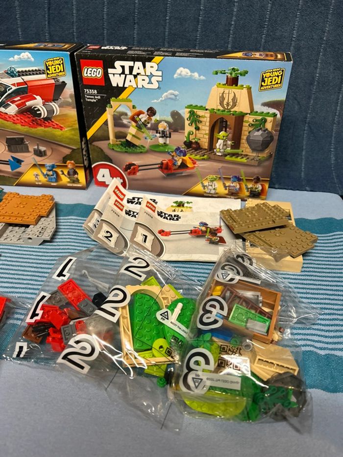 Lot Lego Star Wars Crimson Firehawk 75384 et Tenoo Jedi Temple 75358 Sans figurine - photo numéro 3