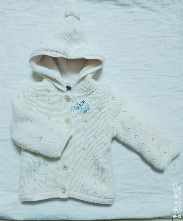 Kiabi gros gilet veste fourrée maille capuche 18 mois