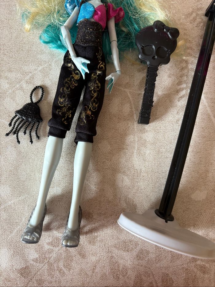 Poupée monster high lagoona blue - photo numéro 3