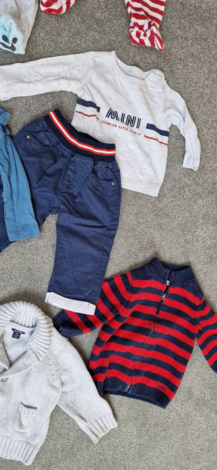 Lot de vêtements bébé hiver 6 mois - photo numéro 4