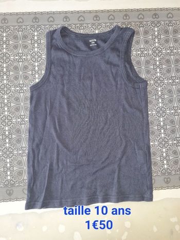 Débardeur kiabi taille 10 ans