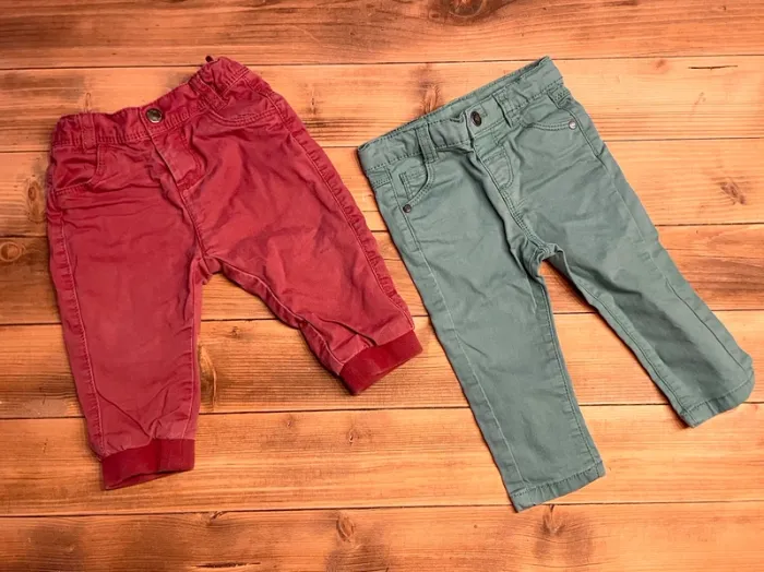 Lot de 2 pantalons 9 mois