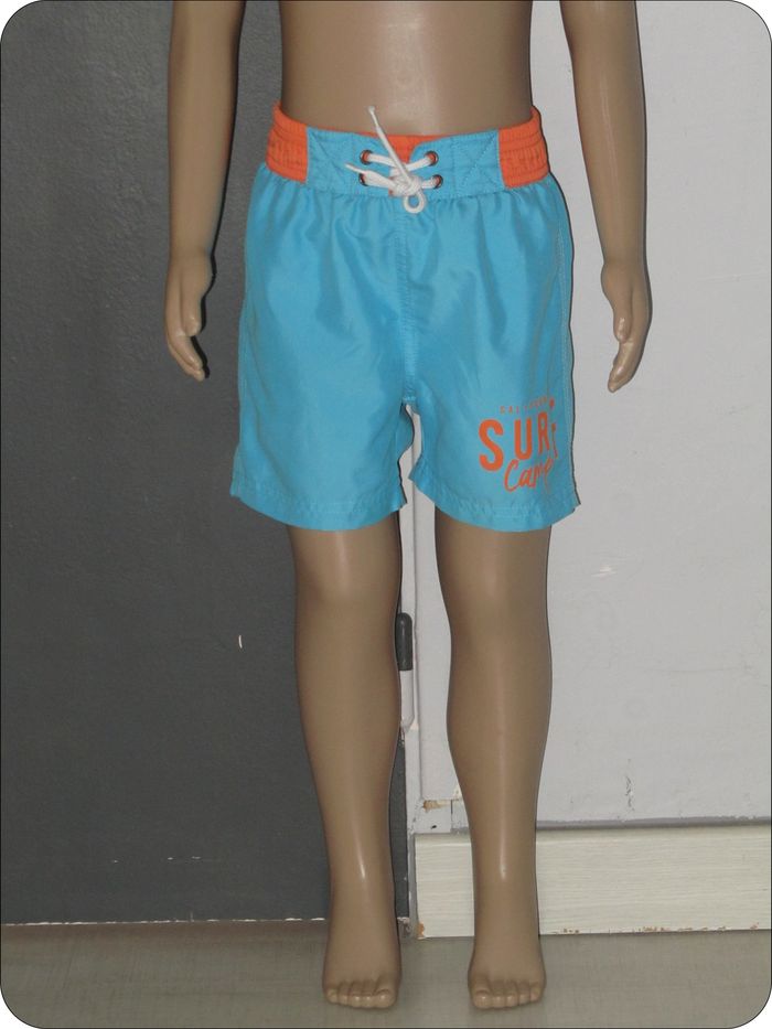 👦🏻 Short de bain 4 ans 👦🏻
