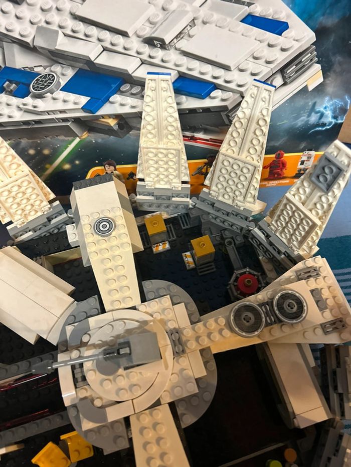 Lego Star Wars Faucon Millenium 75212 Incomplet Sans figurine - photo numéro 6