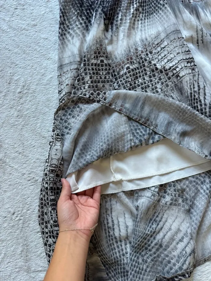 Robe longue occasion cocktail effet crocodile - photo numéro 3