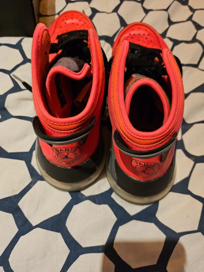 Nike air Jordan 40.  5 - photo numéro 3